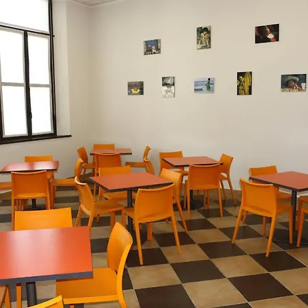 Student's * Πάρμα