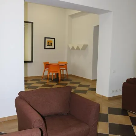 Student's Albergue Parma