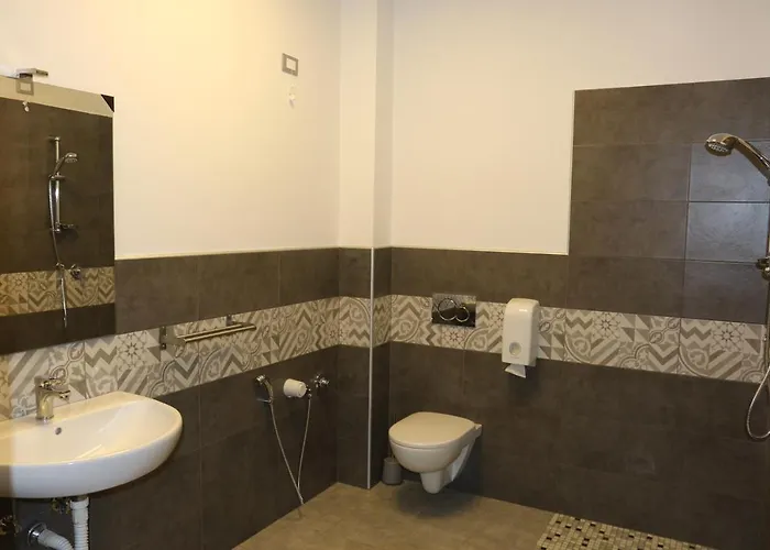 Student's بارما